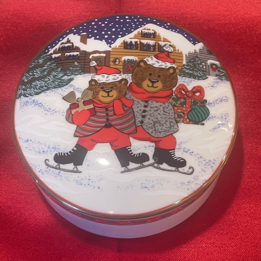 Mikasa Festive Skating Bear Trinket Box - Red, White, and Green
